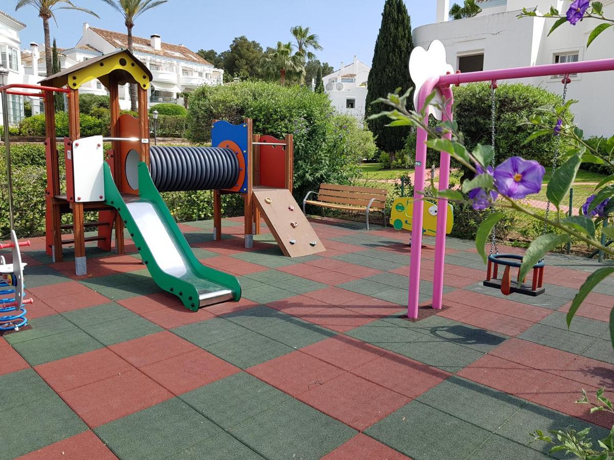 Marbella Holiday & Golf Garden Apartment Kültér fotó